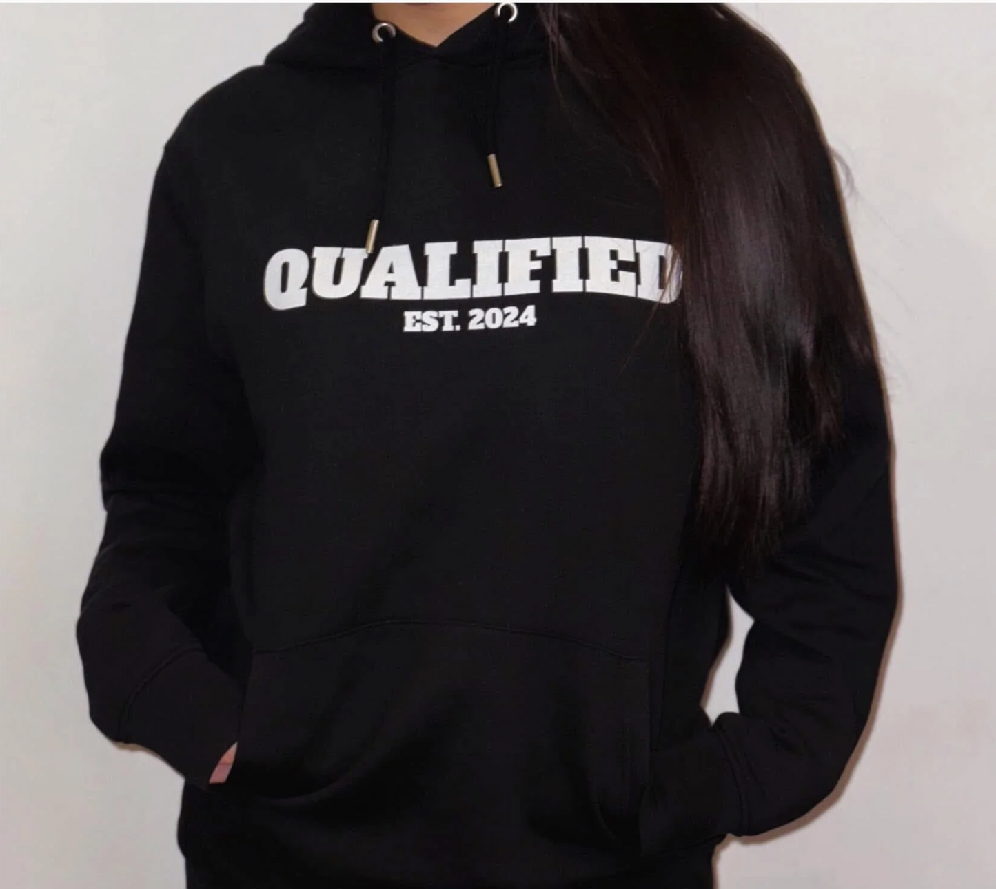 𝐐𝐔𝐀𝐋𝐈𝐅𝐈𝐄𝐃 Comfy and Classy Hoodie